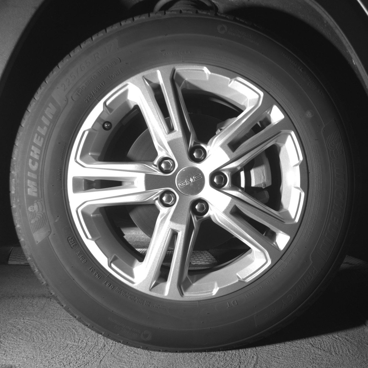 Used 2024 GMC Terrain SLE image 13