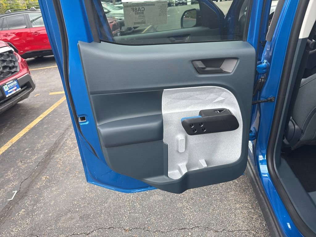 New 2025 Ford Maverick XLT w/ Equipment Group 302A image 18