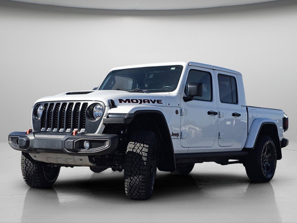 Used 2023 Jeep Gladiator Mojave w/ Cold Weather Group image 22