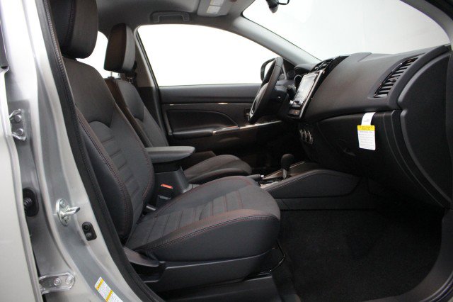 New 2026 Mitsubishi Outlander Sport SE AWD/4WD image 18