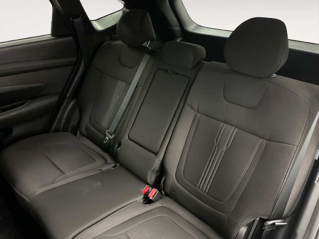 Used 2026 Hyundai Tucson SEL AWD/4WD image 13