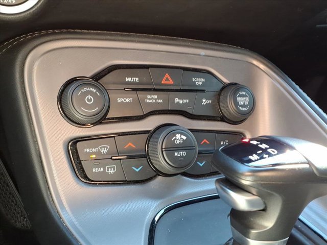 Used 2023 Dodge Challenger R/T w/ Plus Package image 14