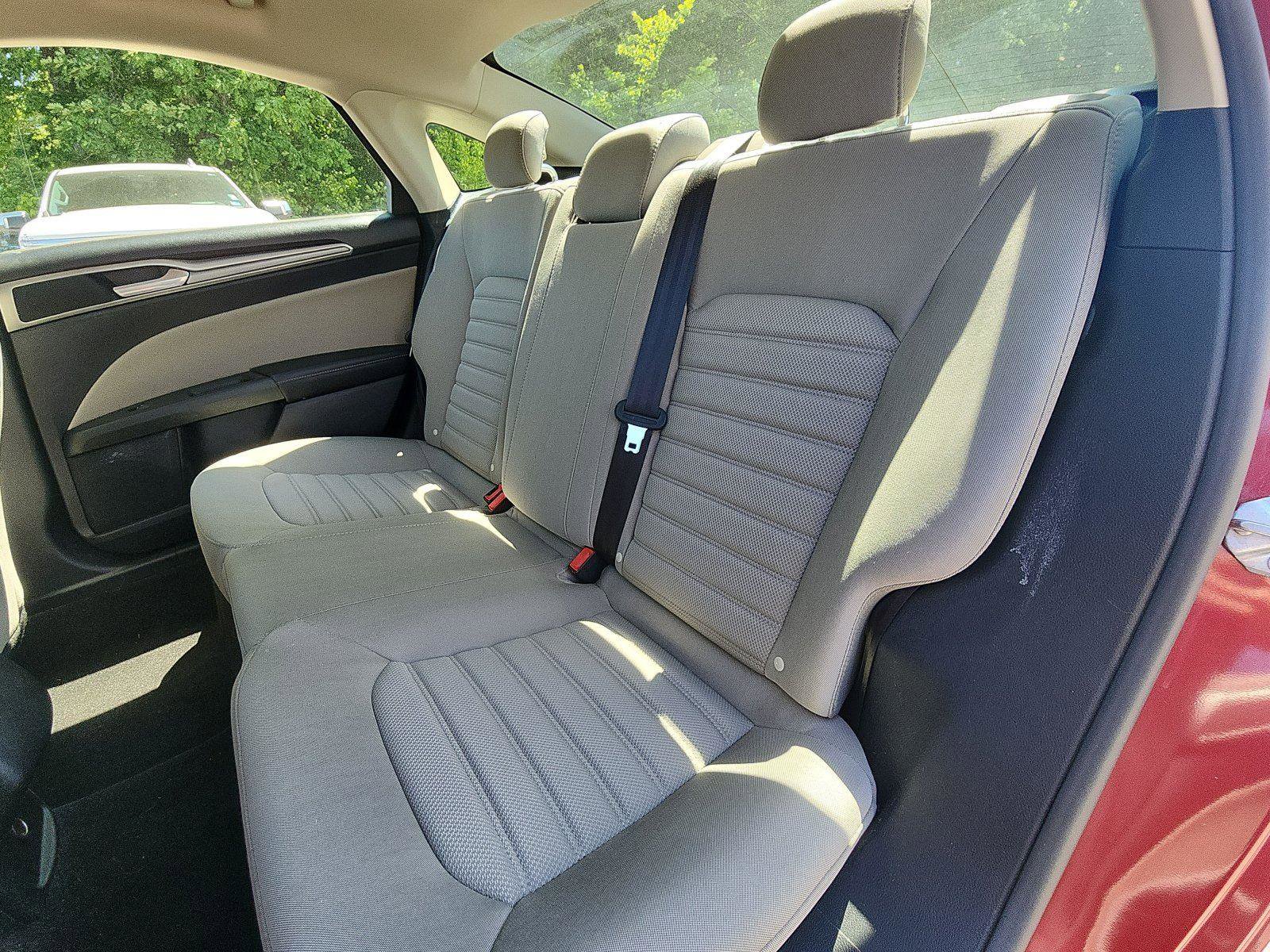 Used 2019 Ford Fusion S FWD image 17