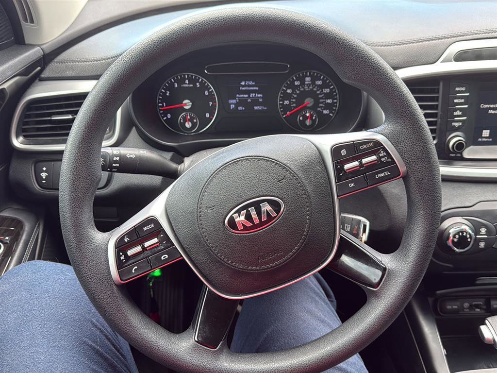Used 2020 Kia Sorento L FWD image 3