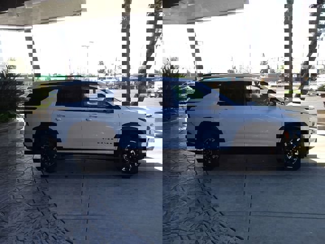 New 2026 Chevrolet Traverse Z71 w/ Enhanced Driving Package image 10