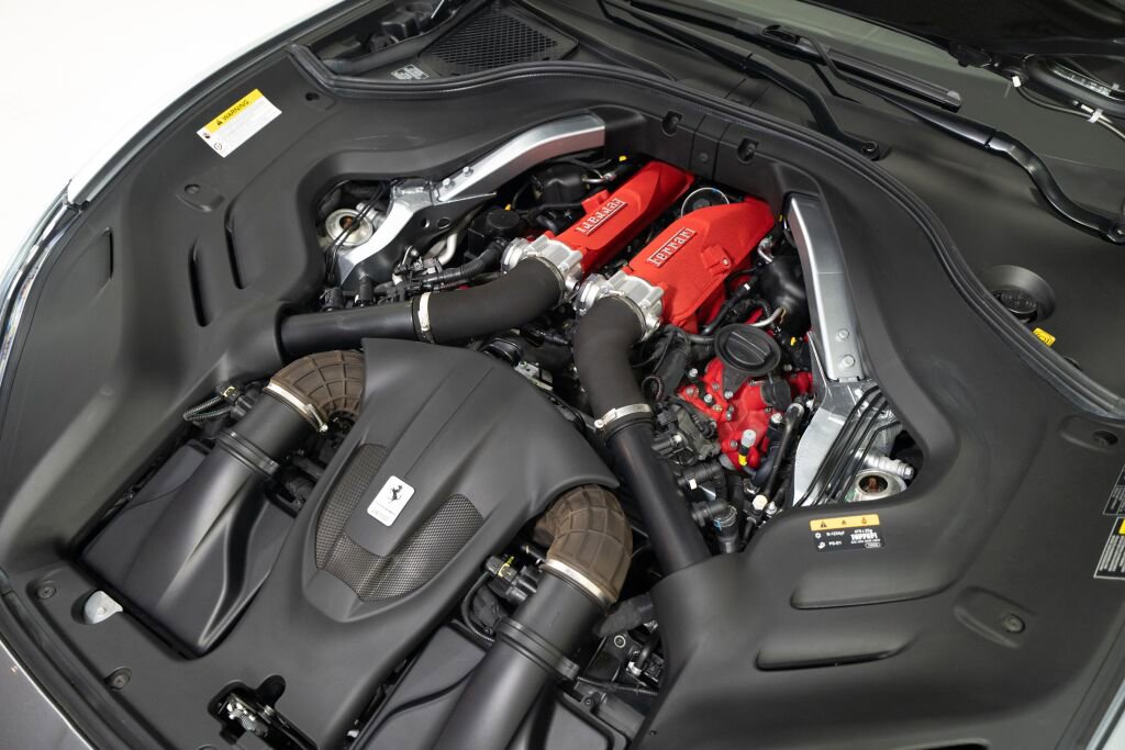 Used 2019 Ferrari Portofino image 23