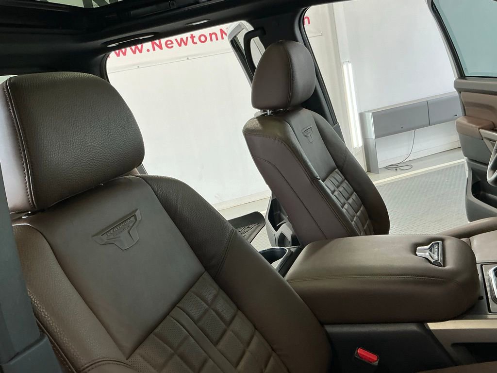 Used 2023 Nissan Titan Platinum Reserve w/ Moonroof Package image 23