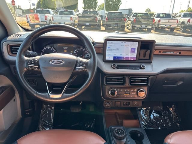 Used 2022 Ford Maverick Lariat w/ Lariat Luxury Package AWD/4WD image 12
