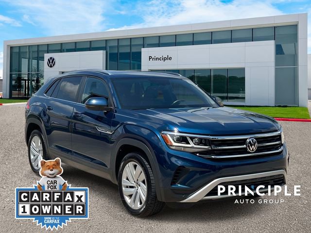 Certified 2023 Volkswagen Atlas Cross Sport SE w/ Panoramic Sunroof Package AWD/4WD image 3