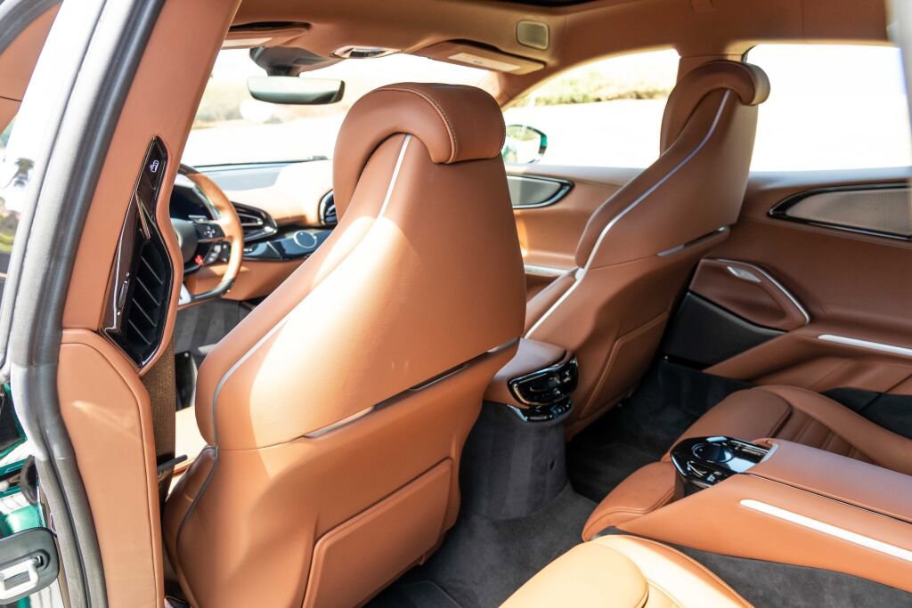 Certified 2024 Ferrari Purosangue image 12