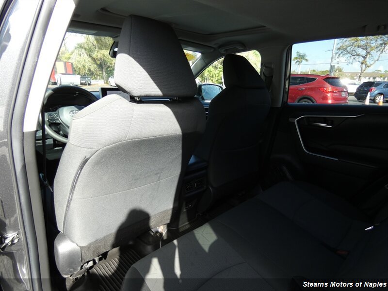 Used 2023 Toyota RAV4 XLE w/ Convenience Package FWD image 42