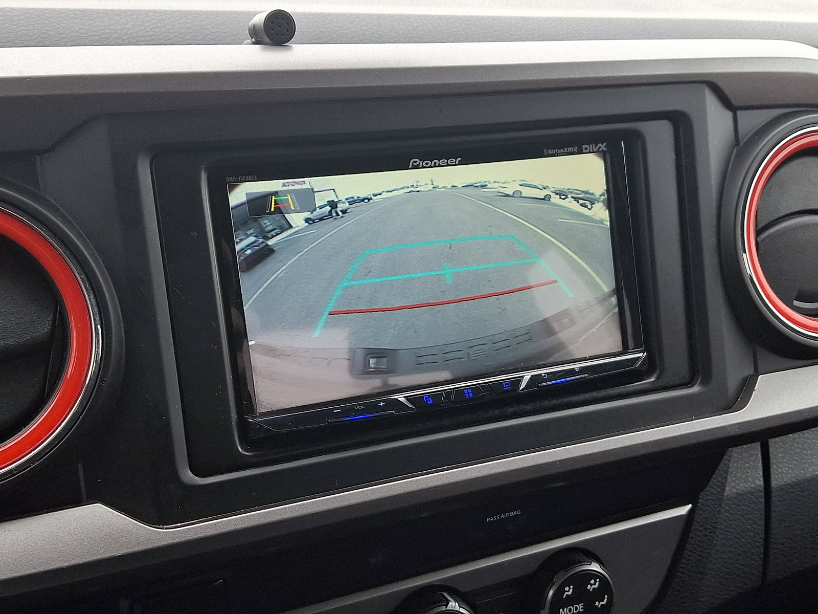 Used 2019 Toyota Tacoma SR5 image 17