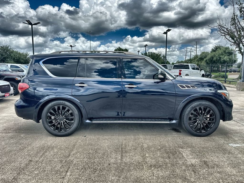Used 2017 INFINITI QX80 Limited w/ All Season Package AWD/4WD image 10