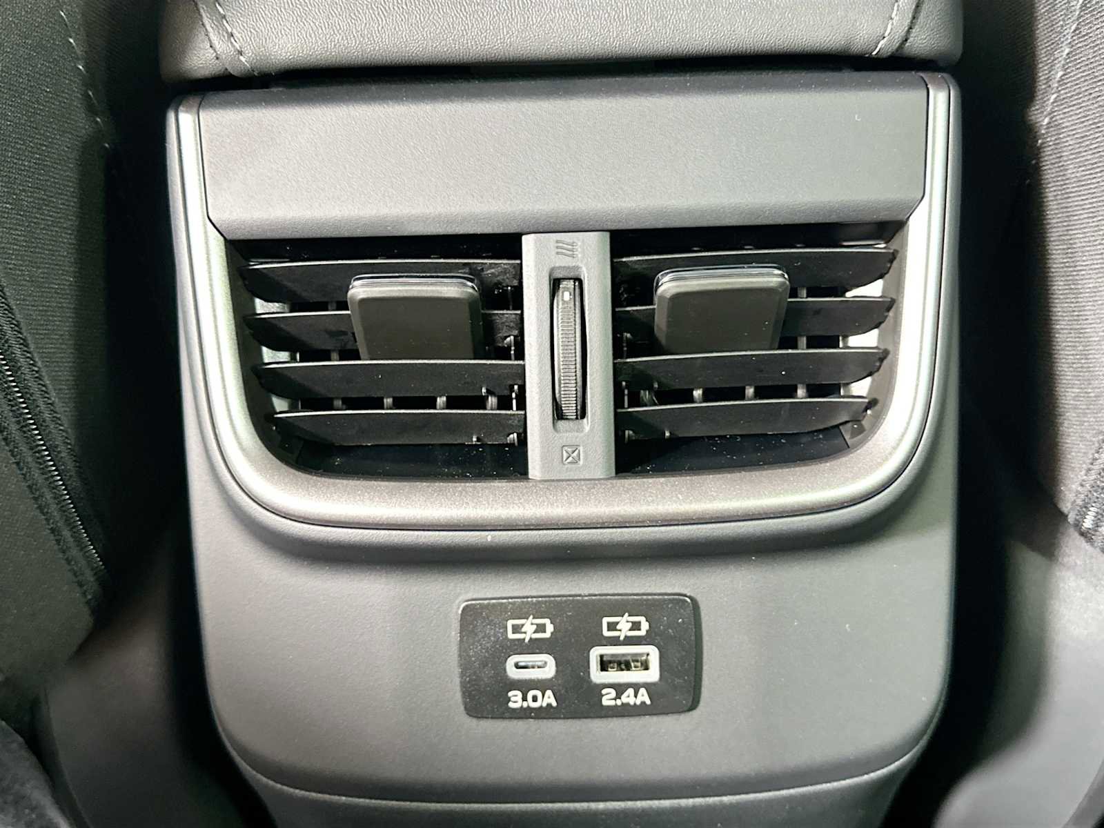 Certified 2025 Subaru Outback Premium w/ Popular Package #1A image 24