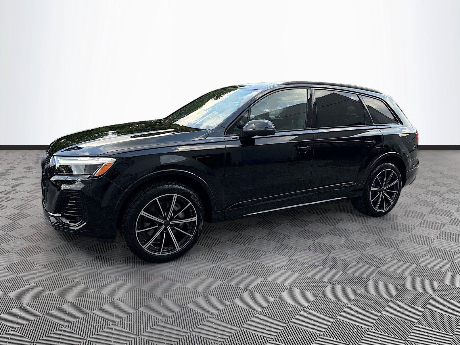 Certified 2026 Audi Q7 2.0T Premium Plus AWD/4WD image 3