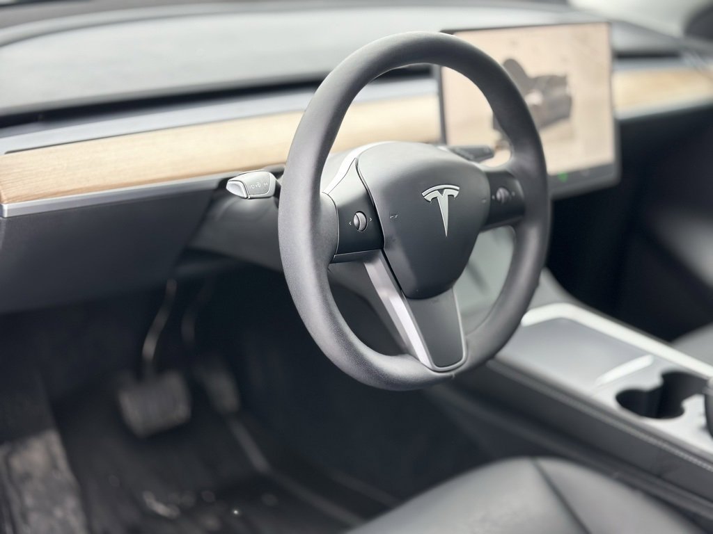 Used 2023 Tesla Model Y Long Range image 14