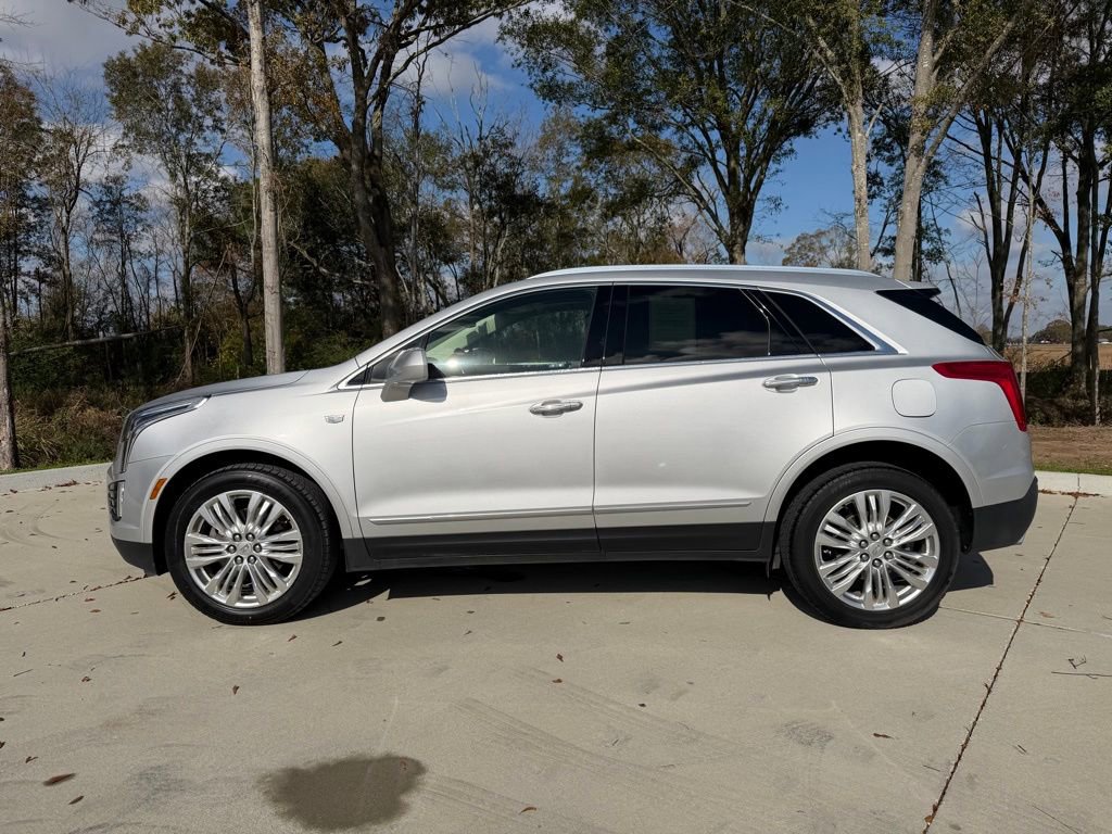 Used 2019 Cadillac XT5 Premium Luxury image 2