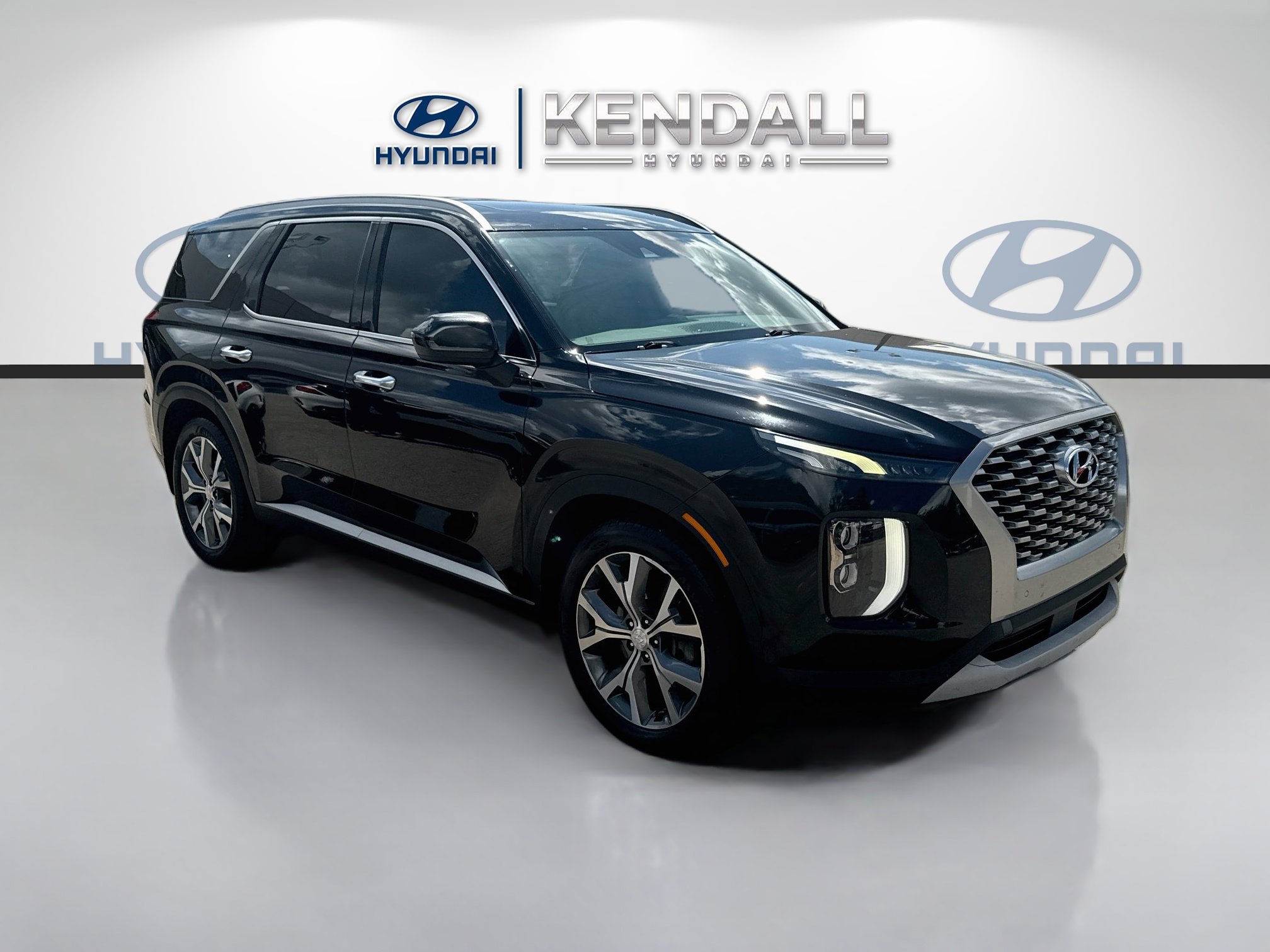 Used 2021 Hyundai Palisade SEL w/ Premium Package FWD image 1