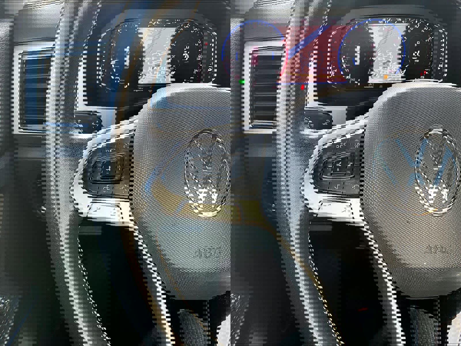 Used 2021 Volkswagen Atlas SEL Premium image 24