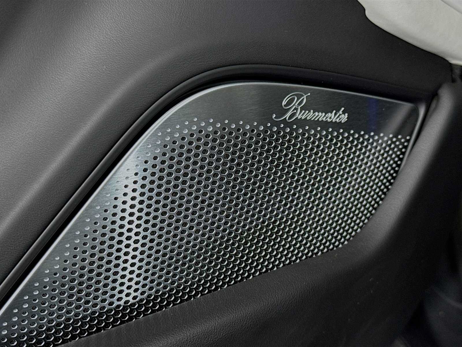 Used 2021 Porsche Taycan Turbo S AWD/4WD image 19