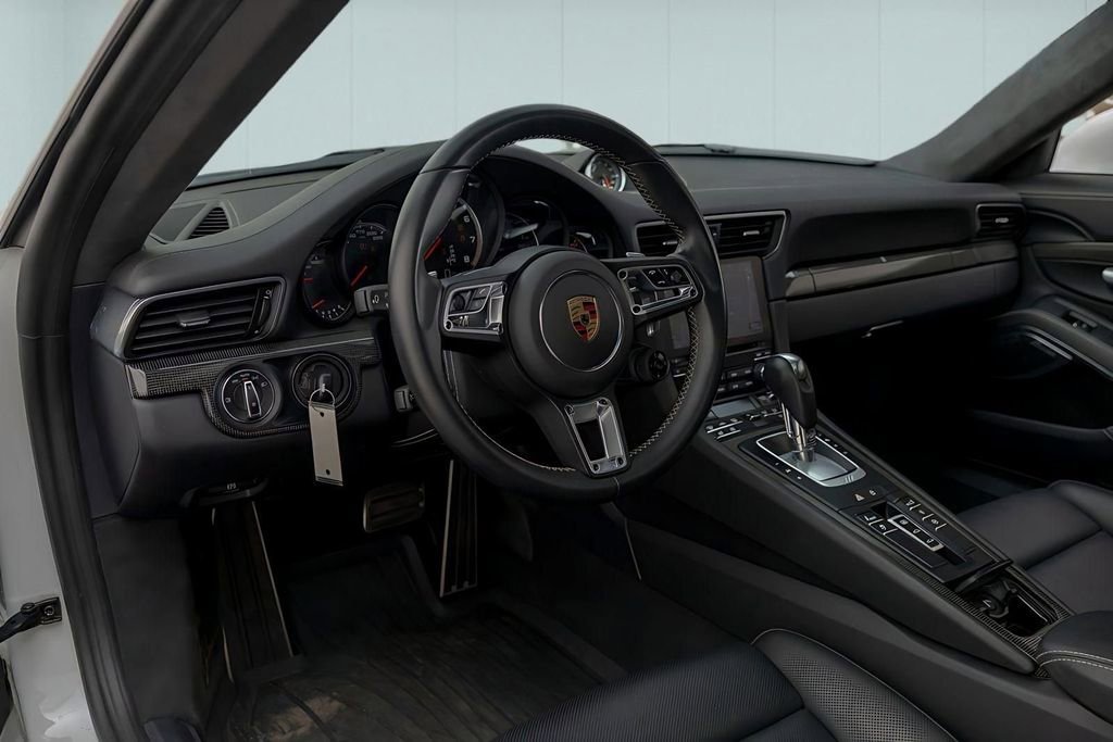 Used 2019 Porsche 911 Turbo S image 22