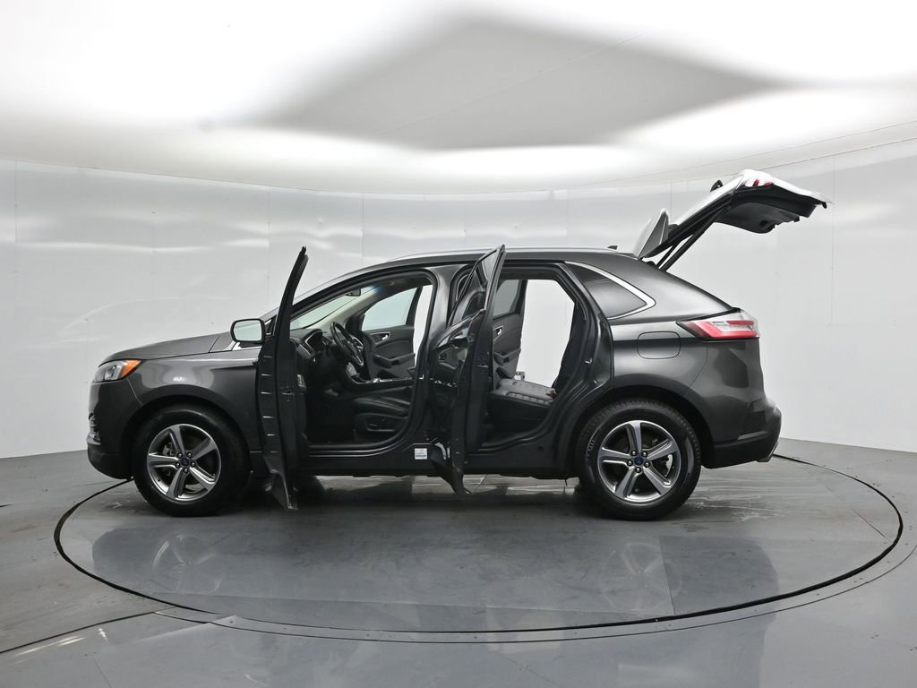 Certified 2020 Ford Edge SEL w/ Convenience Package image 38