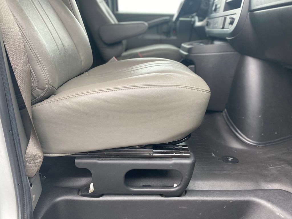 Used 2023 GMC Savana 2500 w/ Driver Convenience Package RWD image 11