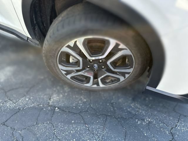 Used 2023 Subaru Ascent Limited AWD/4WD image 12