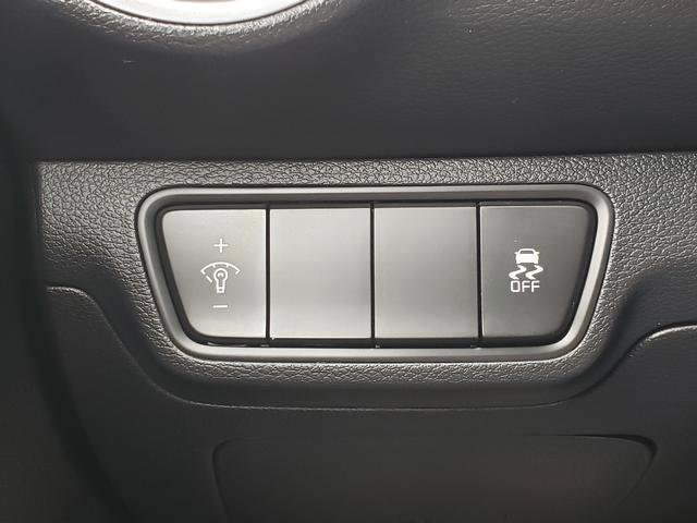 Certified 2023 Kia Forte LXS image 26