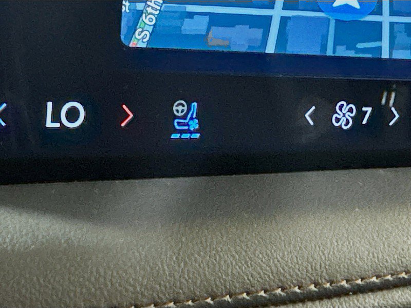 New 2026 Lincoln Aviator AWD image 22