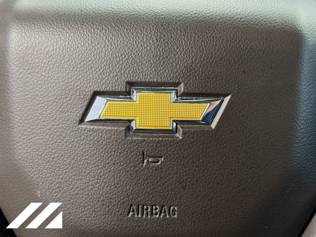 Used 2022 Chevrolet Silverado 1500 LT AWD/4WD image 33