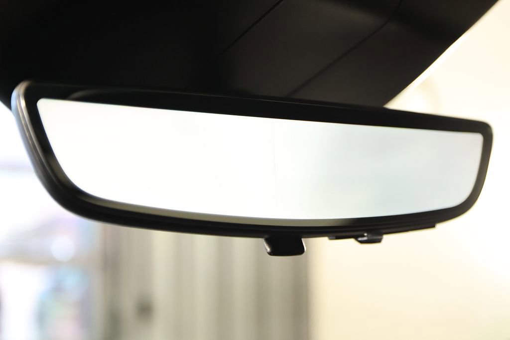 Used 2026 Cadillac Escalade V image 41