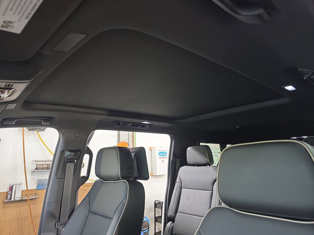 New 2026 GMC Yukon XL Elevation w/ Elevation Premium Package AWD/4WD image 33