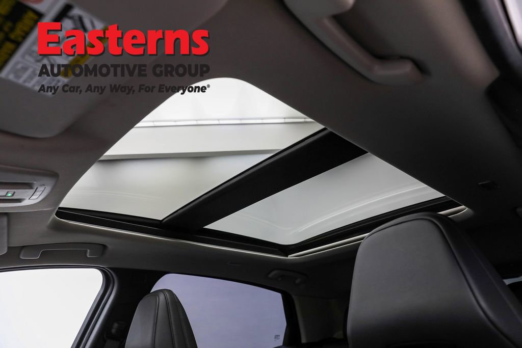 Used 2024 Nissan Ariya FWD image 36