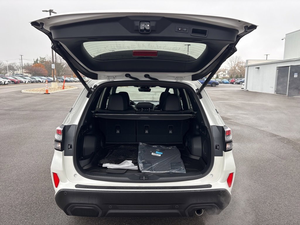 New 2025 Subaru Forester Limited image 7