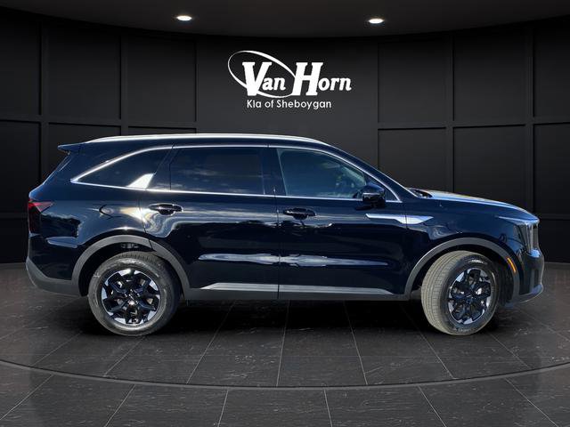 New 2026 Kia Sorento S image 2