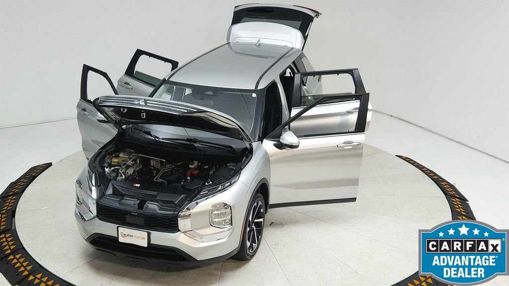 Used 2022 Mitsubishi Outlander ES FWD image 20