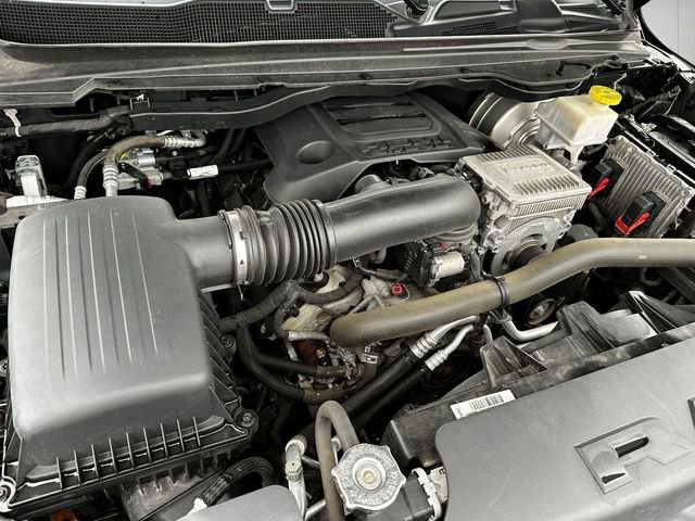 Used 2021 RAM 1500 Laramie image 28
