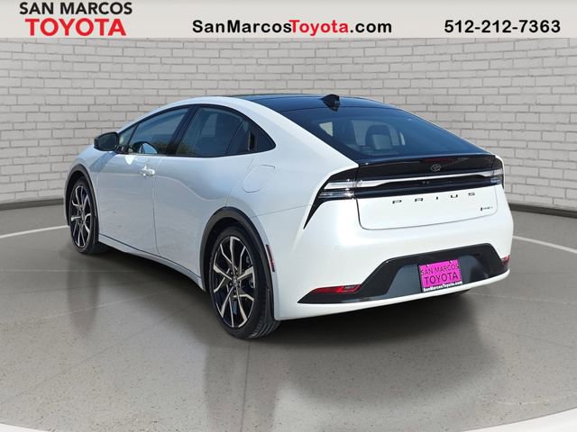 New 2026 Toyota Prius Plug-In Hybrid FWD image 7