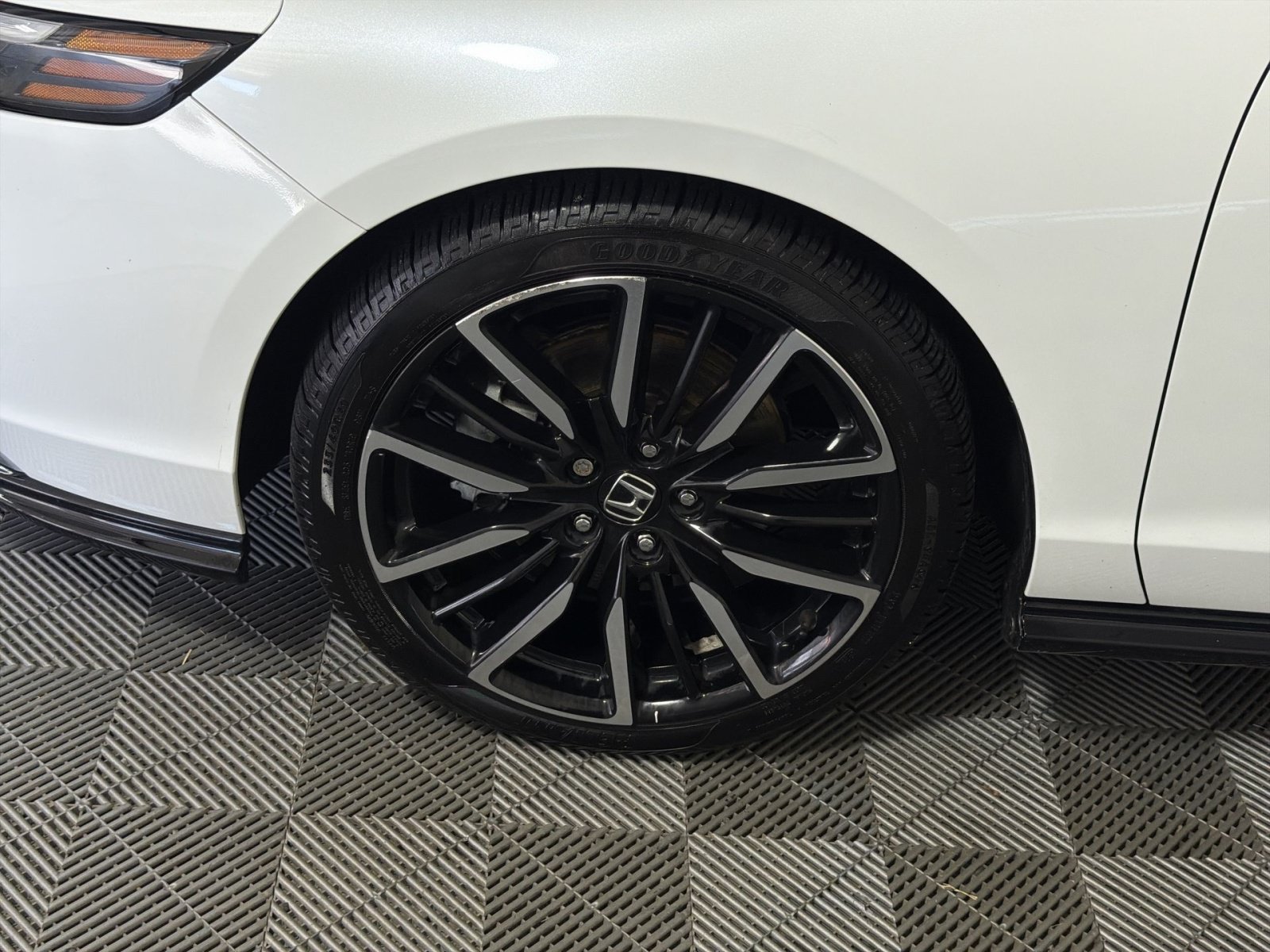 Used 2023 Honda Accord Touring image 20