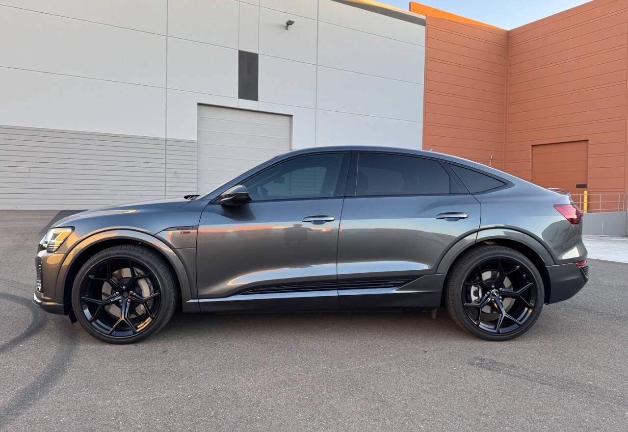 Used 2024 Audi Q8 e-tron Premium AWD/4WD image 6