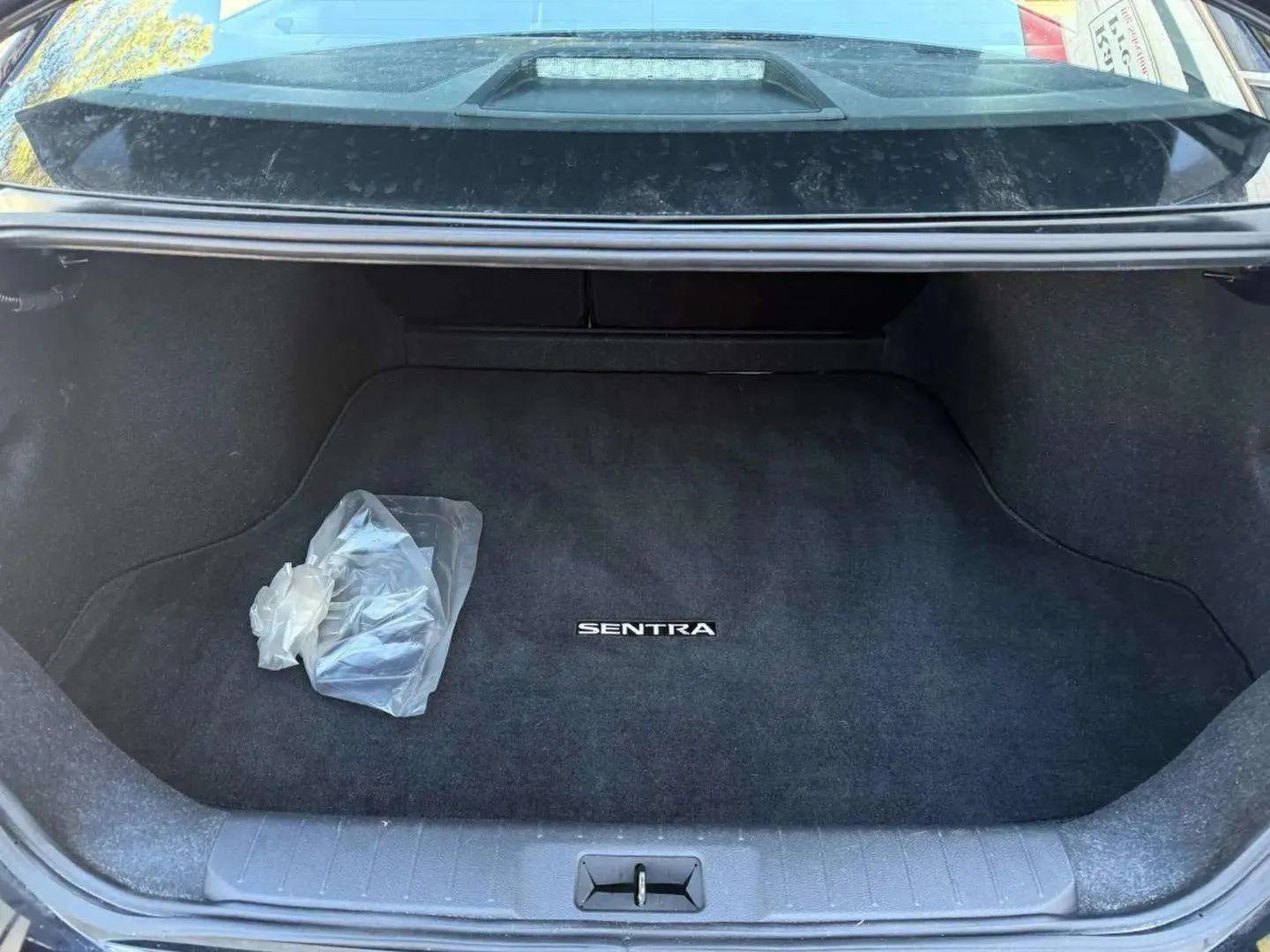 Used 2023 Nissan Sentra S image 13