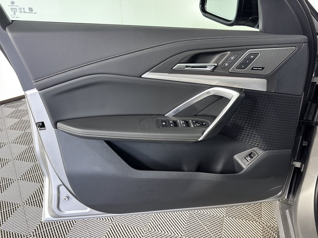 New 2027 BMW X1 xDrive28i AWD/4WD image 14