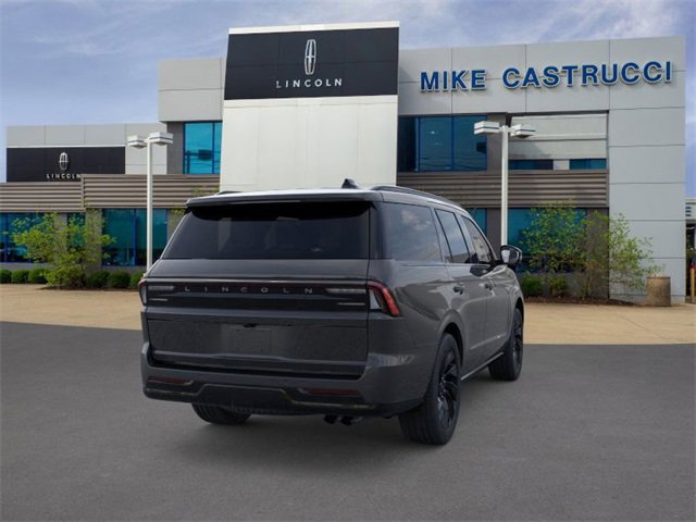 New 2025 Lincoln Navigator Reserve w/ Jet Appearance Package image 8