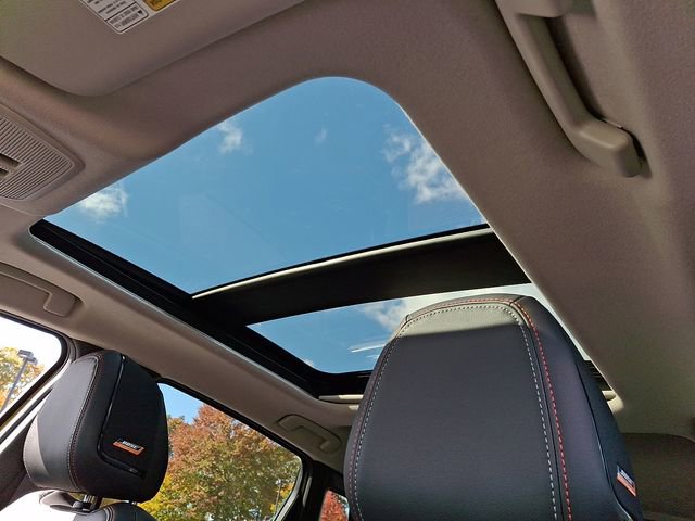 New 2026 Nissan Kicks SR w/ SR Premium Package image 6