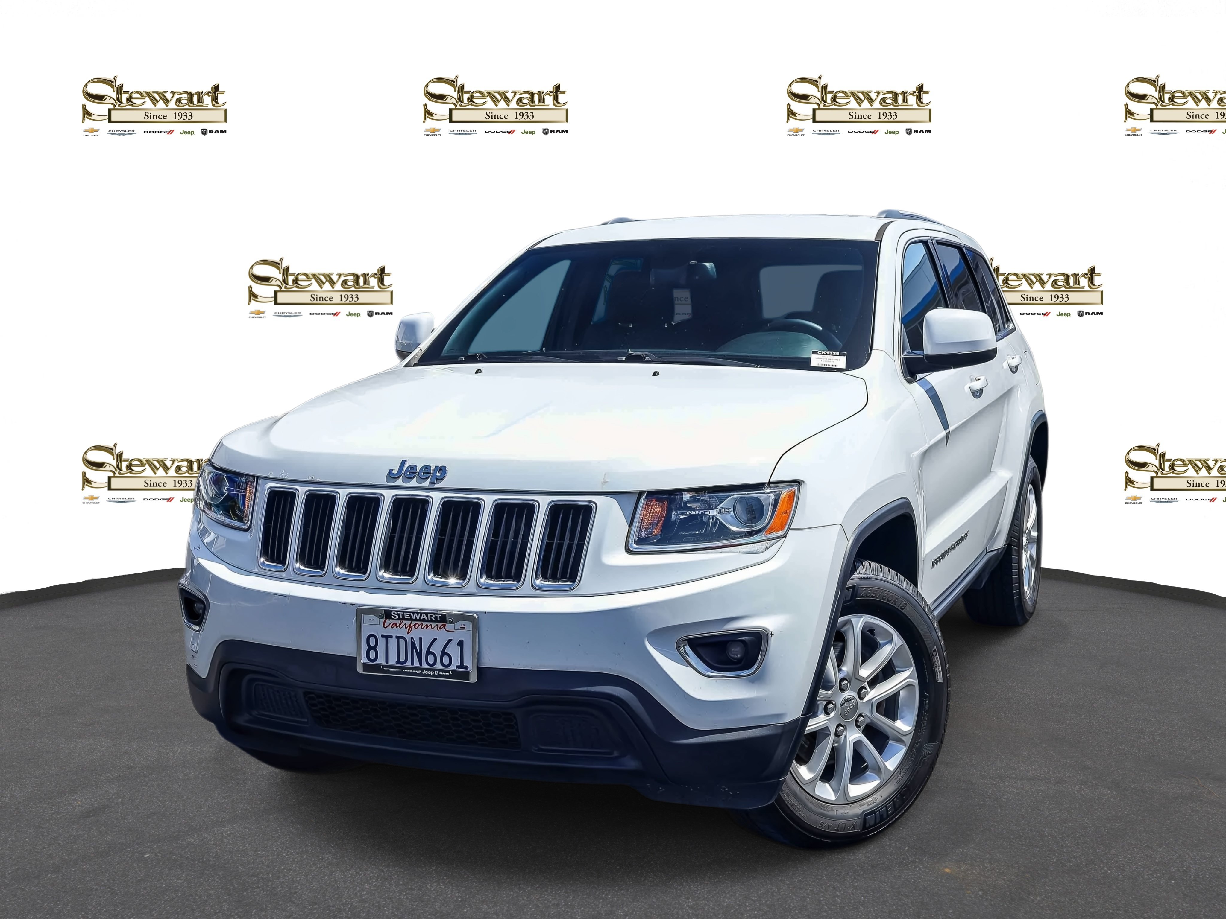 Used 2015 Jeep Grand Cherokee Laredo w/ Quick Order Package 23E