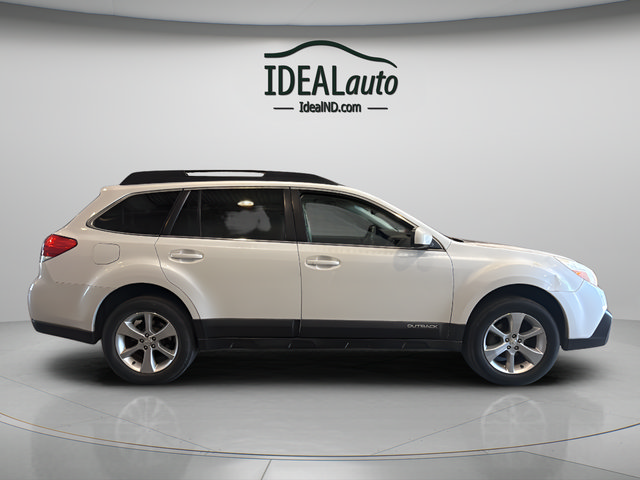 Used 2013 Subaru Outback 2.5i Limited w/ Moonroof Pkg AWD/4WD image 12