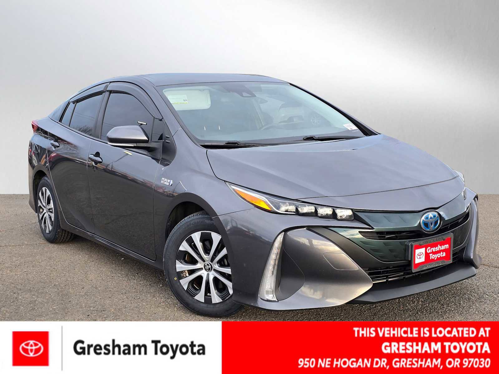 Used 2021 Toyota Prius Prime XLE image 1