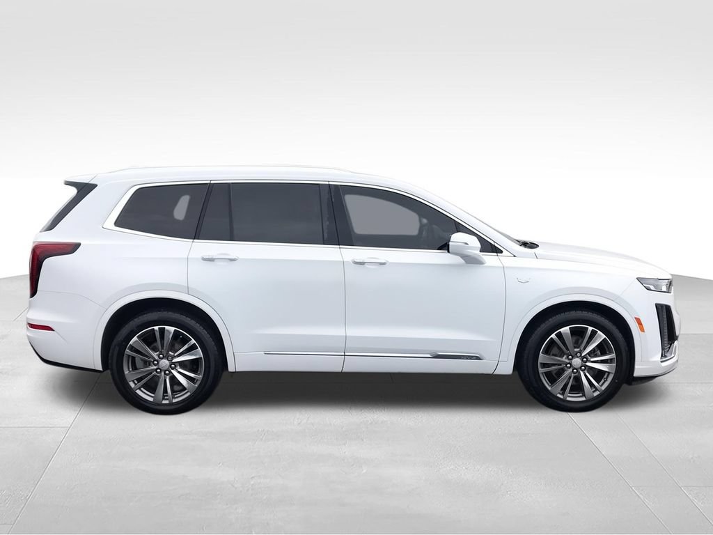 Used 2021 Cadillac XT6 Premium Luxury FWD image 9