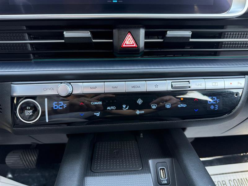 Used 2023 Hyundai Ioniq 6 SEL AWD/4WD image 25